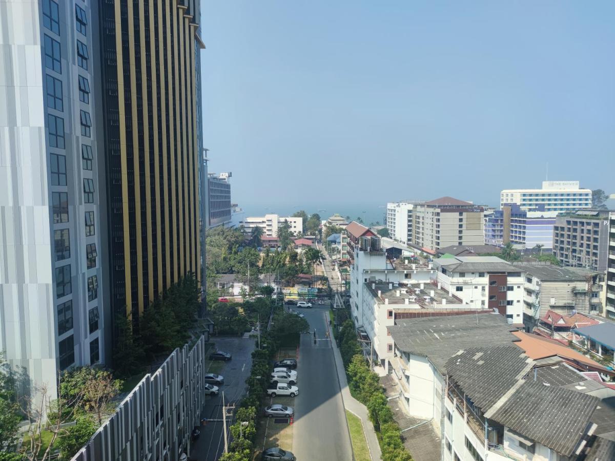 Many Holiday The Base Condo Pattaya ภายนอก รูปภาพ